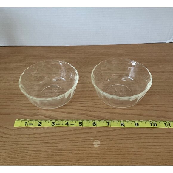 Fire-King Anchor Hocking Glass Bowls 10 Oz Scalloped Edge Set 2 Custard Dishes - Picture 5 of 6